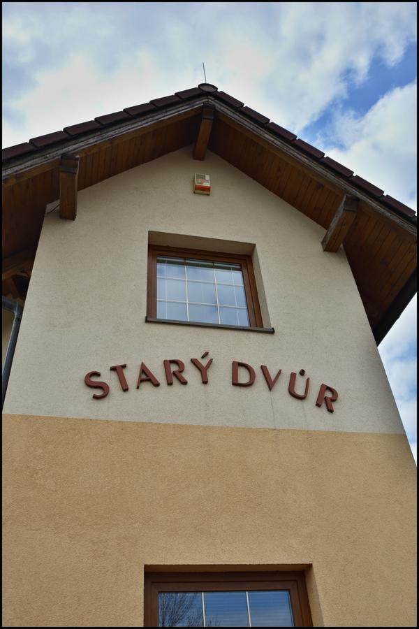 Penzion Stary Dvur Hotel Nové Dvory Kültér fotó